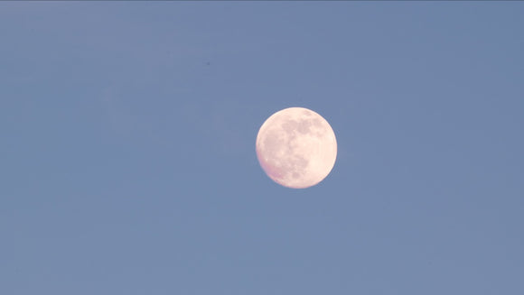 Astrologie voor persoonlijke groei: de betekenis van de maansknopen