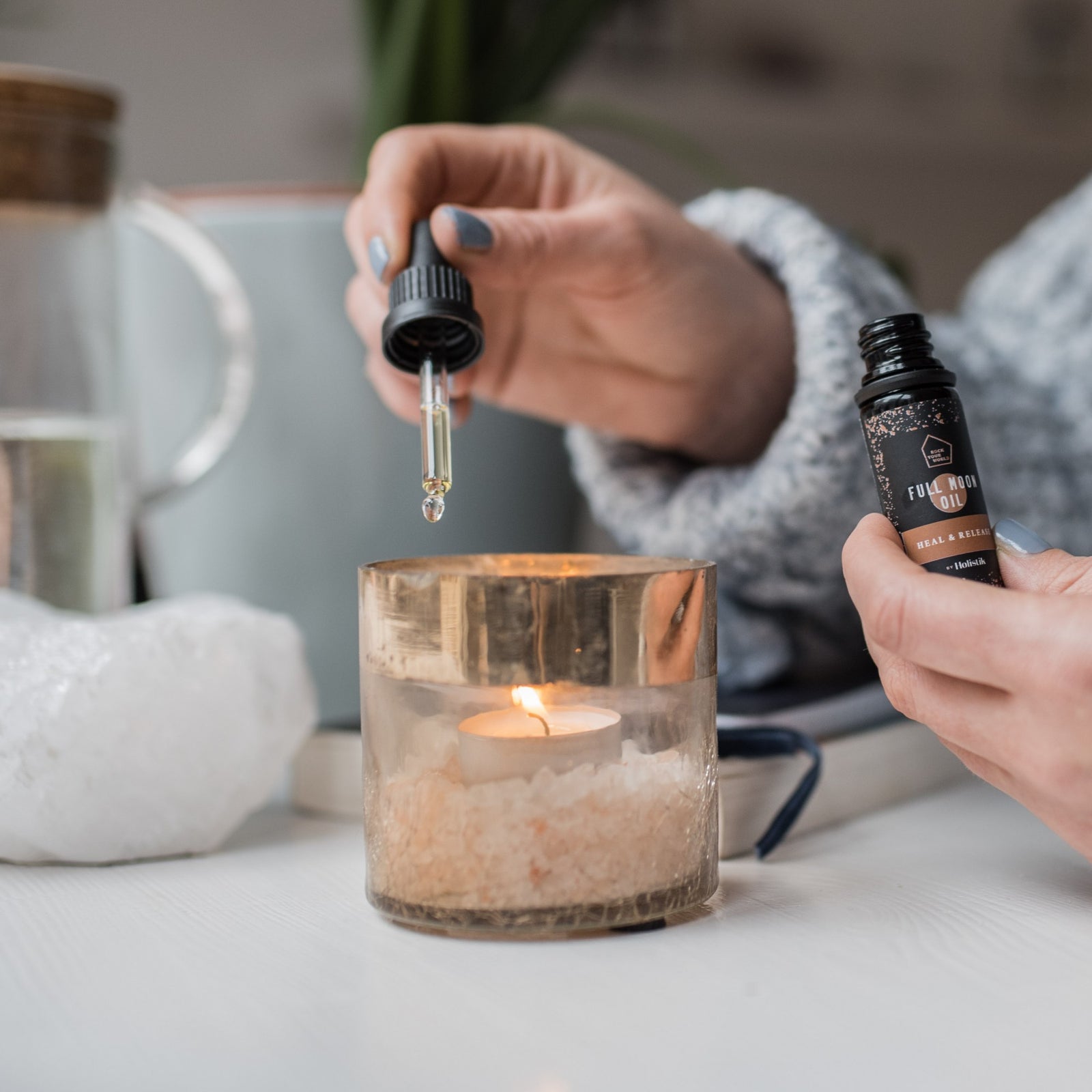 4x zo gebruik je de Full Moon Oil