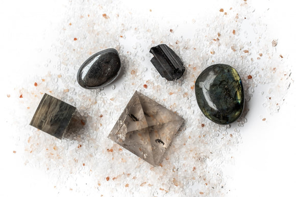 Deze 5 kristallen helpen bij een goede nachtrust