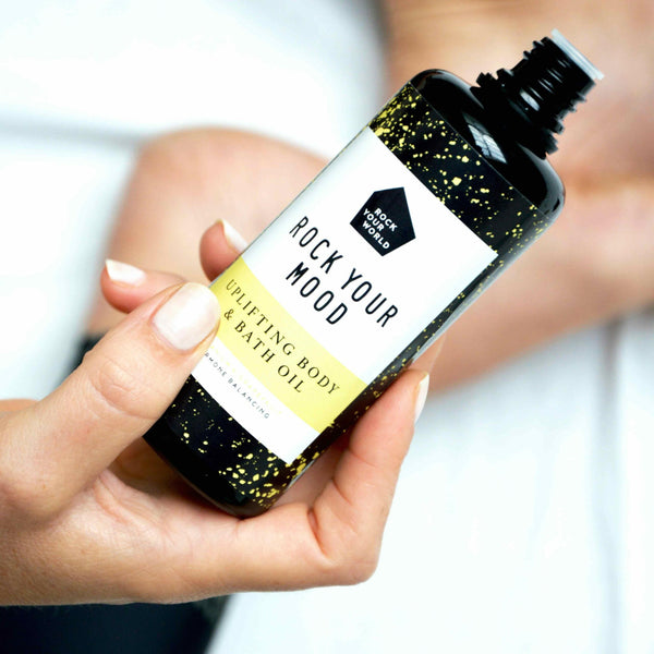 Rock your mood oil in hand